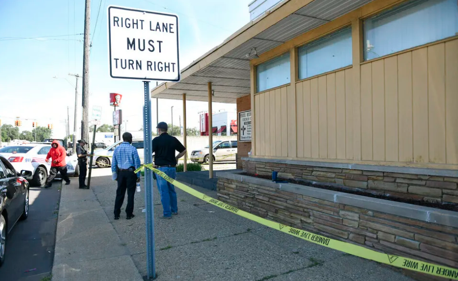 Mueren dos estudiantes por tiroteo en Estados Unidos