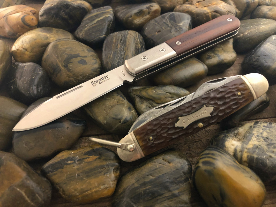 01880642-E1B2-4205-8B99-A74B6355E886