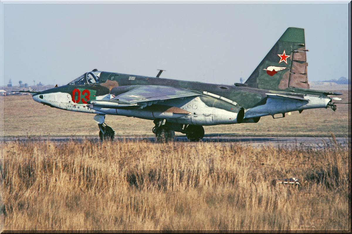 357 OSHAP Su-25 03 Red (cn 25508110086) Brandis
