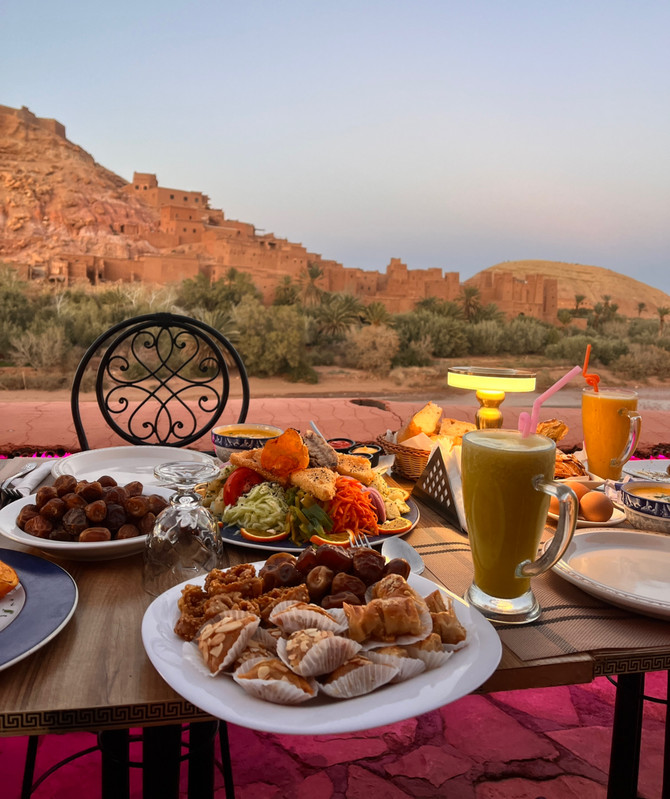 Rooftop terrace table at Chez Moussa overlooking the Ksar of Aït Benhaddou