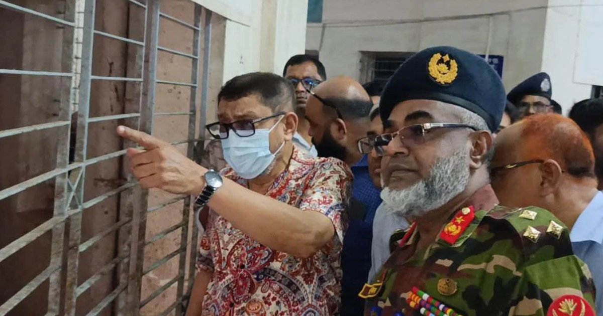 ময়মনসিংহ মেডিকেলে অব্যবস্থাপনায় ক্ষুব্ধ স্বাস্থ্যমন্ত্রী, তদন্তের নির্দেশ