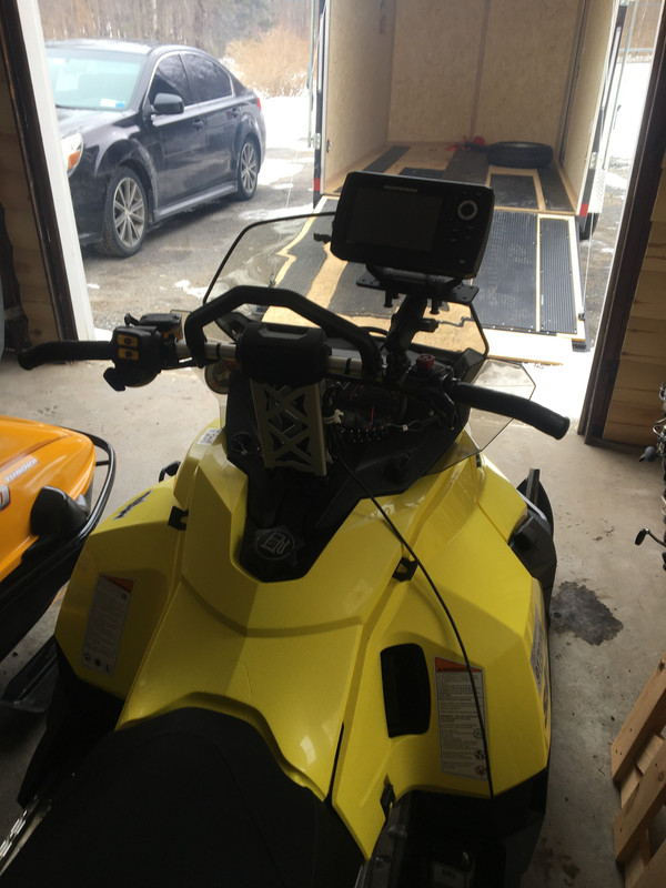 E0A27547-6D25-4A17-BAF3-1CEA48281B64