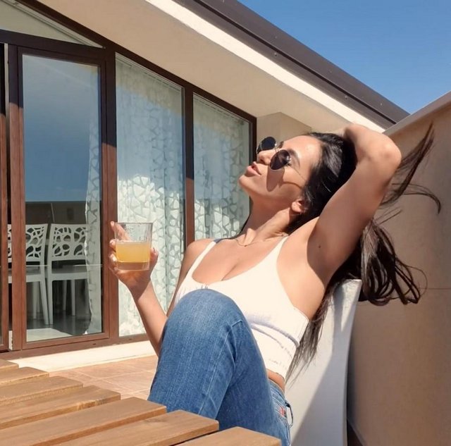 Quickie Fuck In Terrace 1