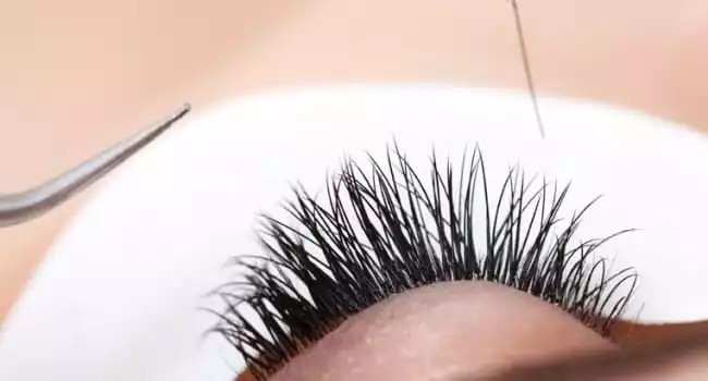Extensiones de pestañas pelo a pelo - Galería 2