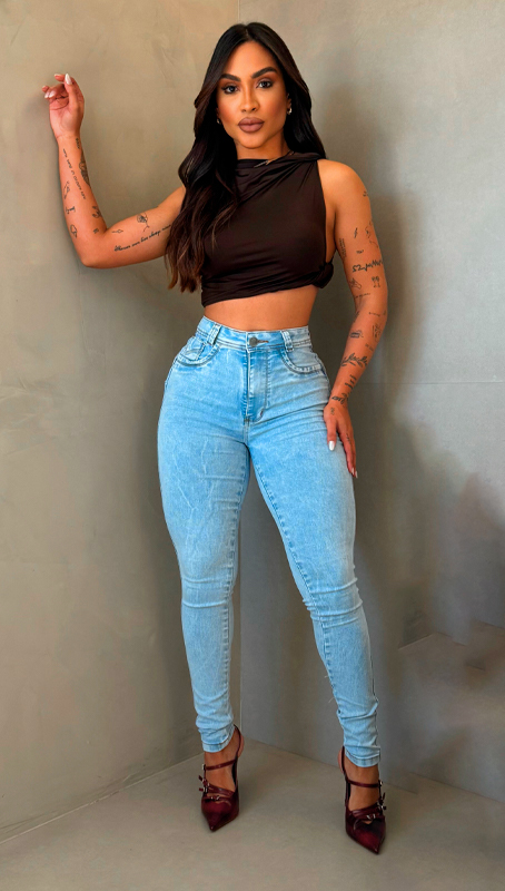 Cal-a-Modeladora-afina-cintura-ok.png