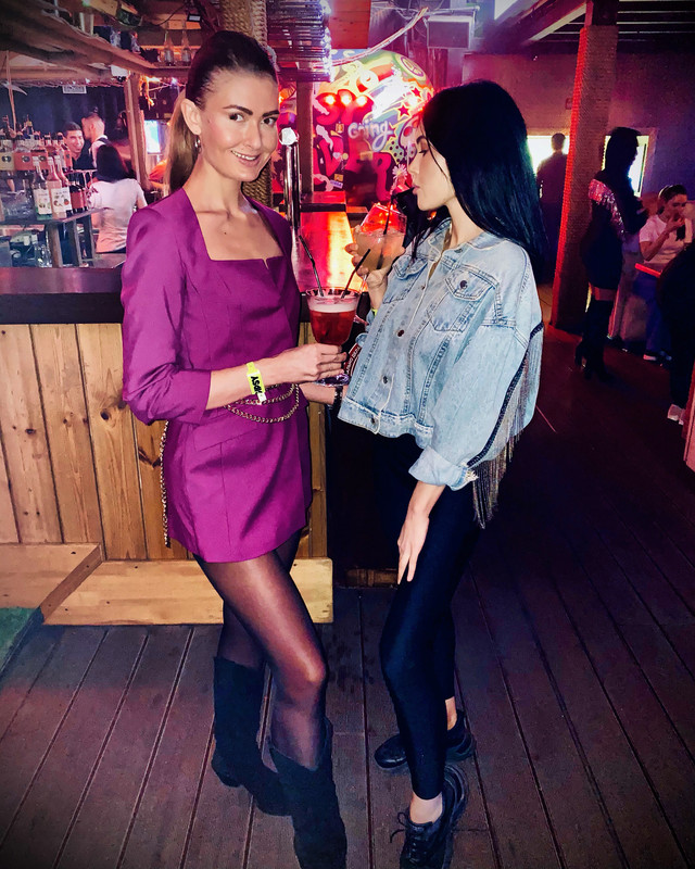 9B1EF81C-01BD-427D-A092-9D97D90A36B8