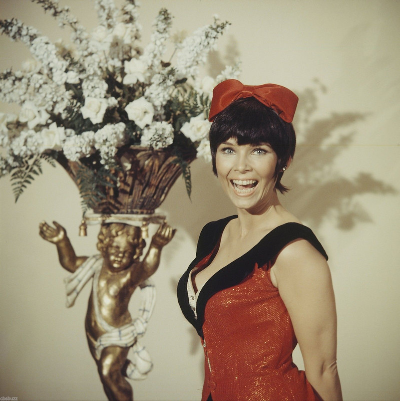 yvonne_craig_148