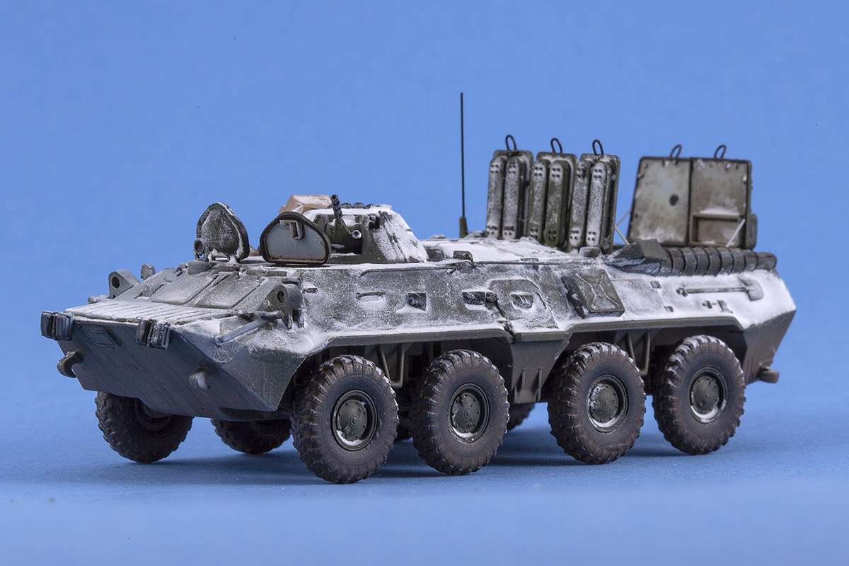 [Trumpeter] BTR-80 - Page 2 IMG-0019-MG