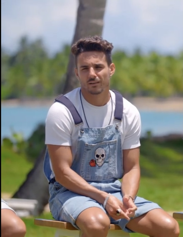 6104075B-72AF-4FC2-88B6-2678226BA88E