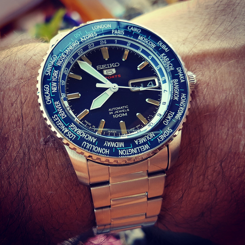Seiko 5 Sports SRP125 World Time Cal. 4R36 Auto 100M (2)