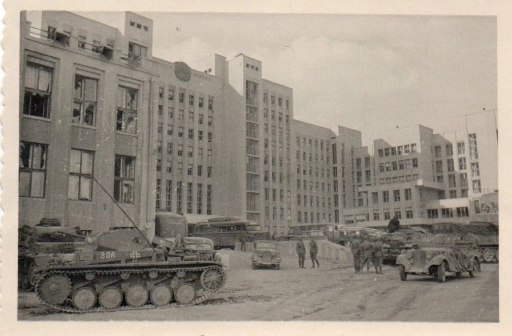 23 ID Inf Div Minsk Weiss Russland Belarus Ostfront Panzer II Tank 806 Guderian