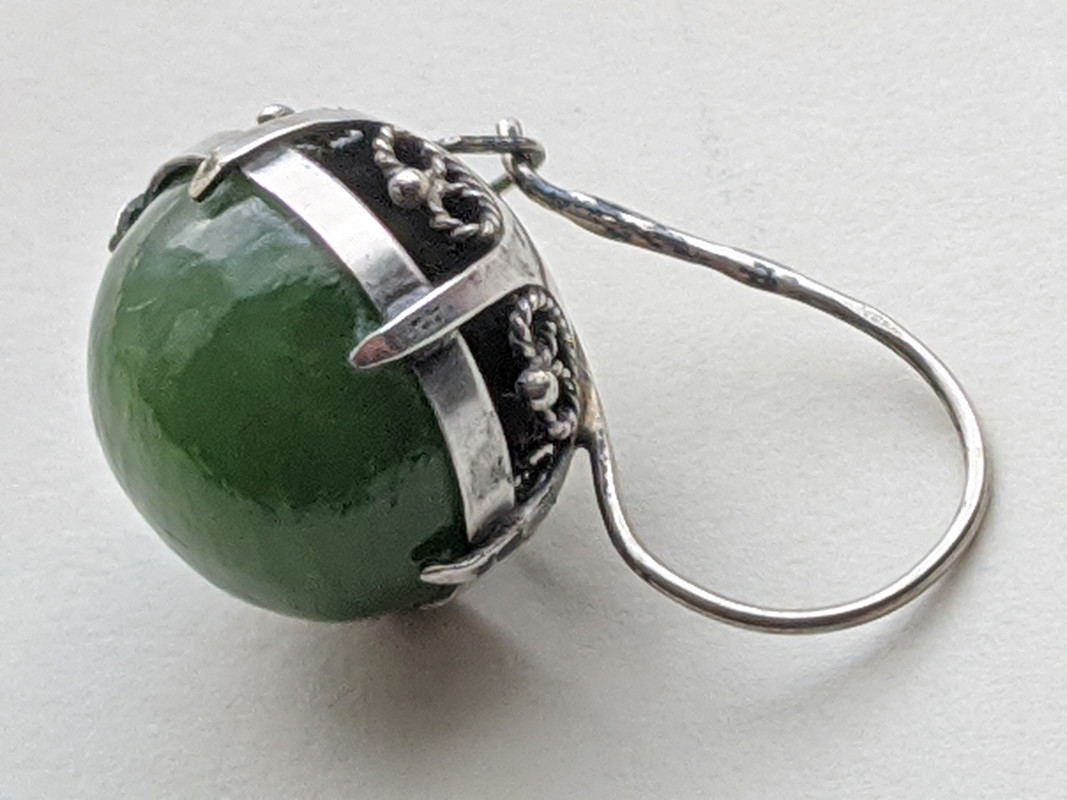 00000IMG_00000_BURST20200511184210793_COVER