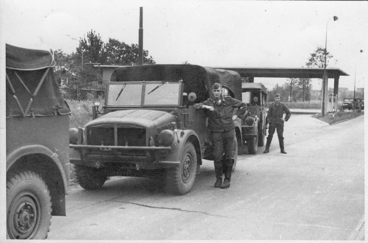 2.Fallschirmjäger Flak-MG Batl.neue Einheits PKW