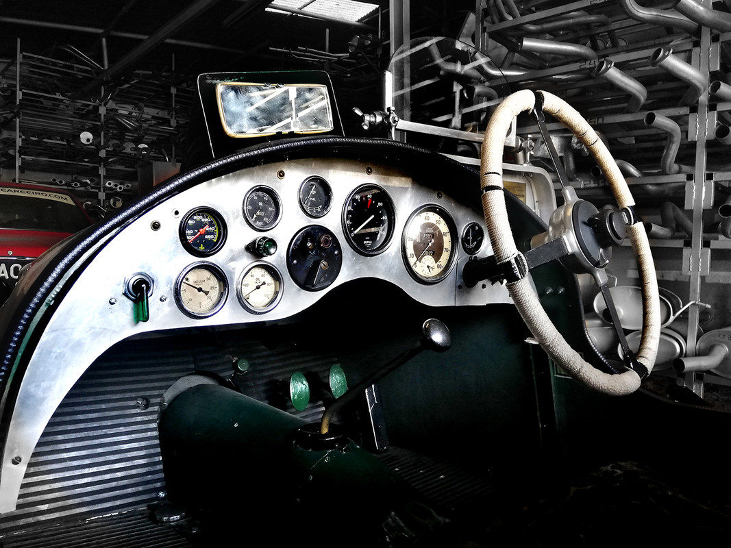 RILEY_BROOKLANDAS_EA2305-1