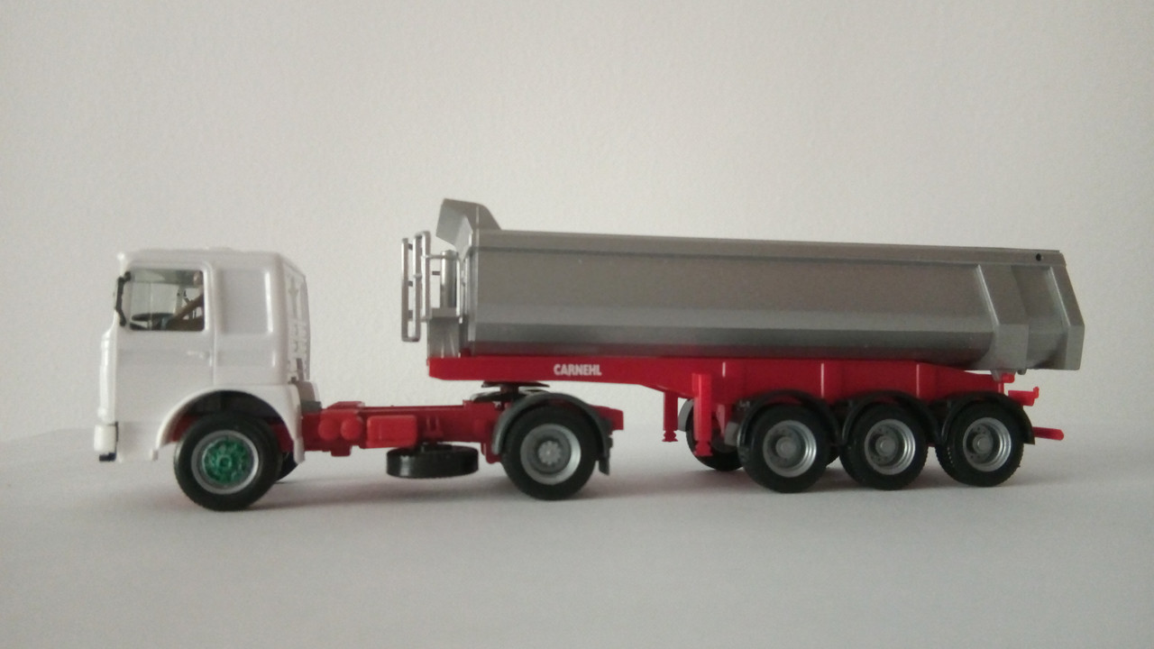 Macht (7851)