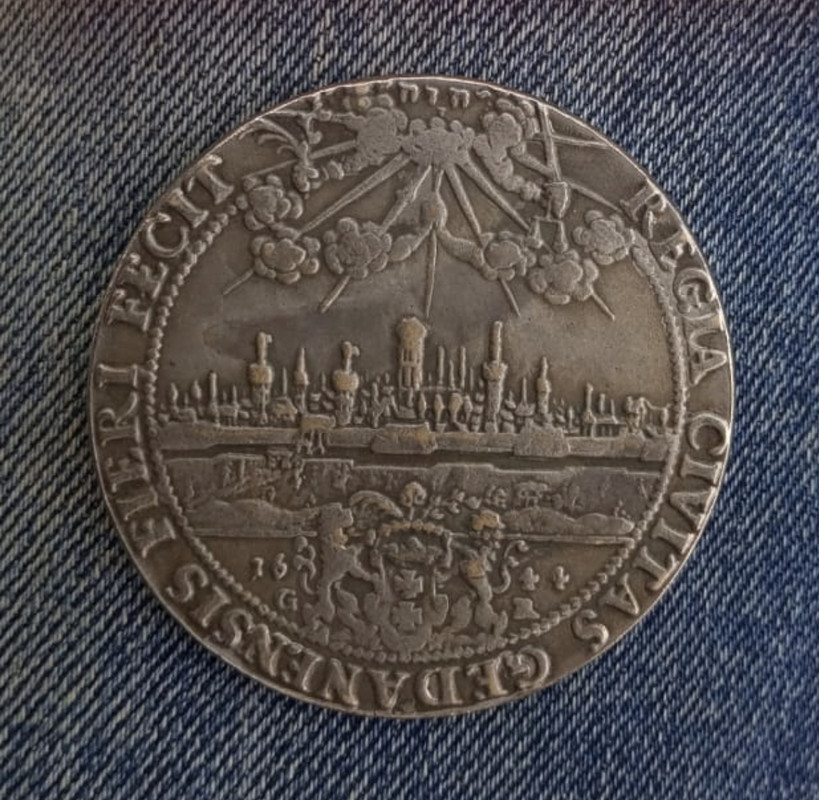 73A0672F-5D51-452D-84A8-16A9DE1944FF