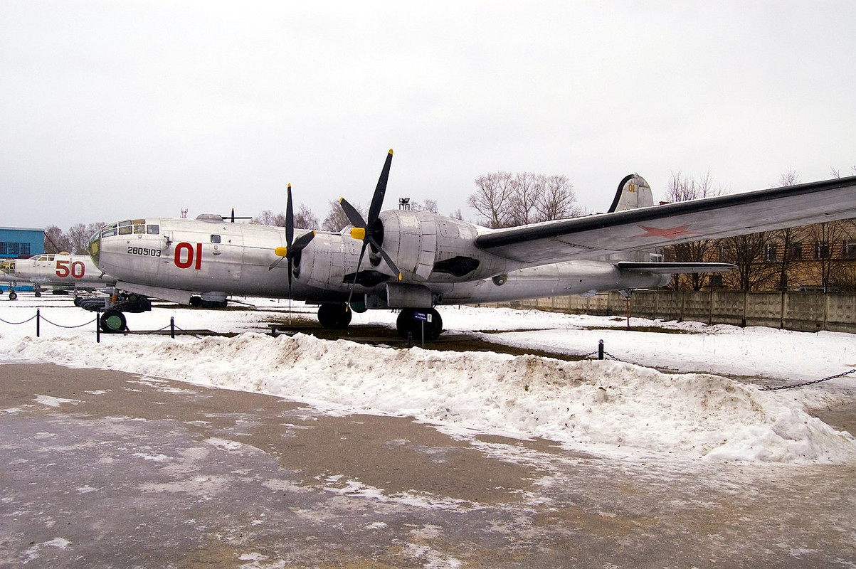 Tupolev Tu-4 Bull Tupolev-Tu-4-Monino