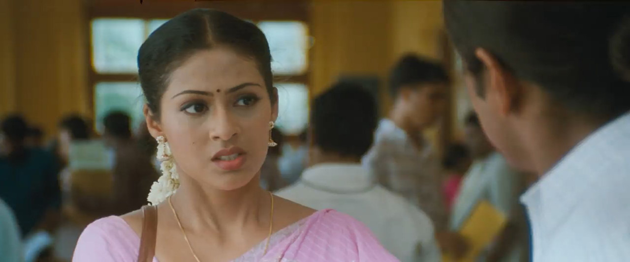 Anniyan 2005 WebRip [Tamil] 480p, 720p ESub Screenshot