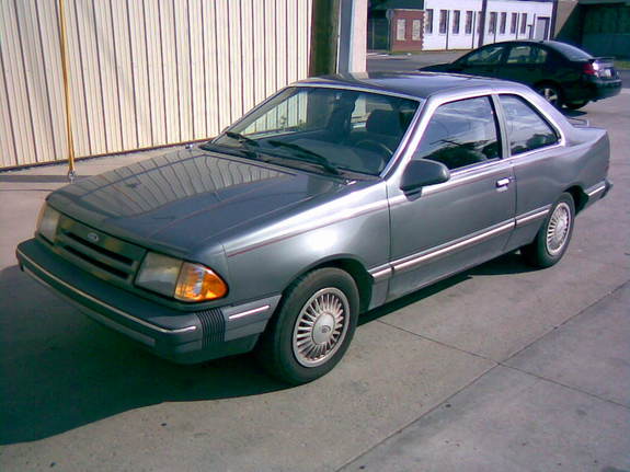 1986-Ford-Tempo-GL-Coupe.jpg