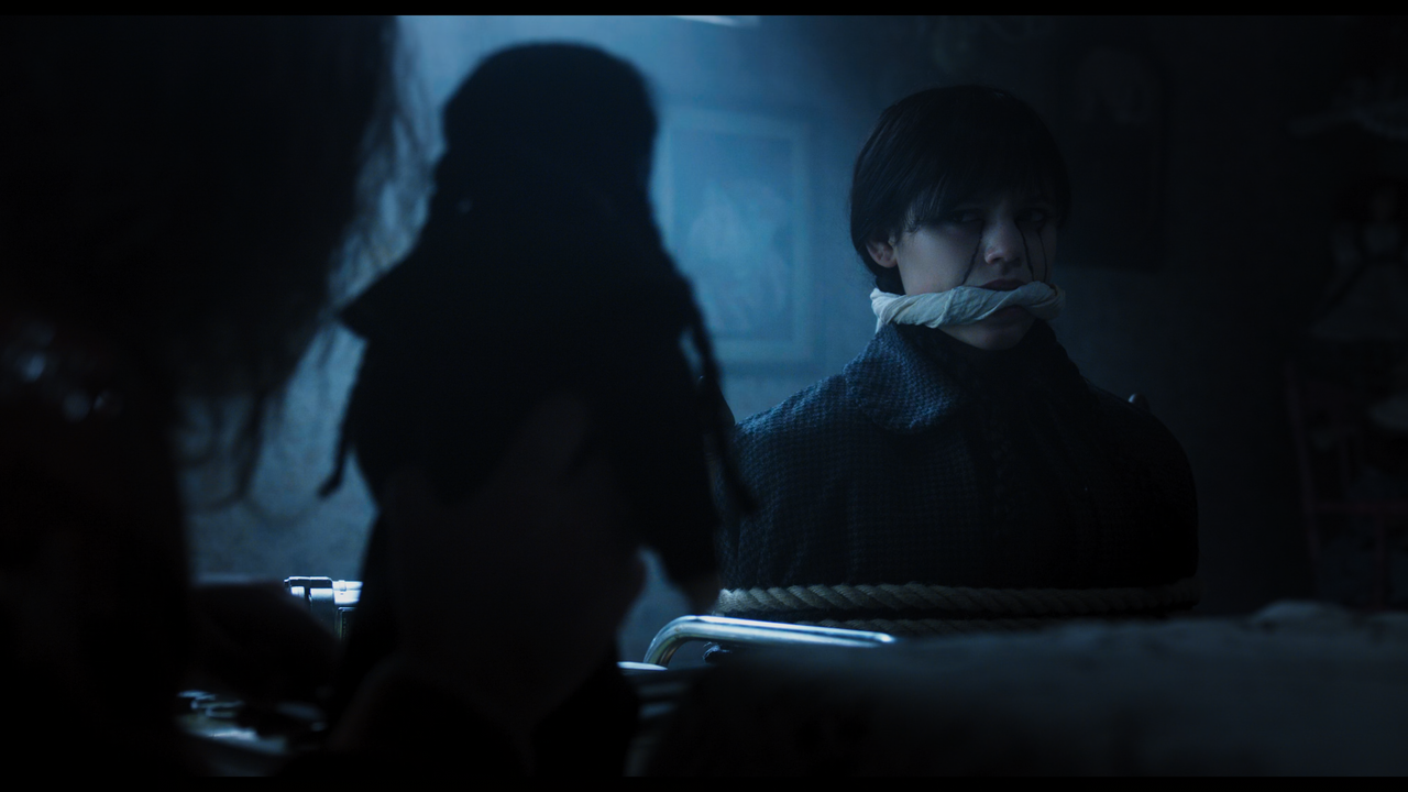 Wednesday.S02E01.WEB-DL.2160p.DV.mkv_snapshot_00.04.51.583