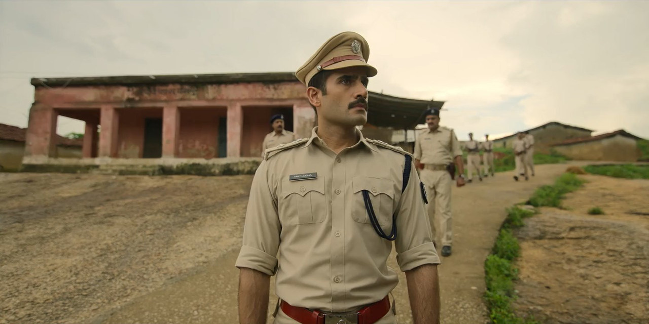 Khakee: The Bihar Chapter (2022) Season 1 [Hindi + Tamil + Telugu + English] WebRip 480p, 720p ESub - Complete Screenshot
