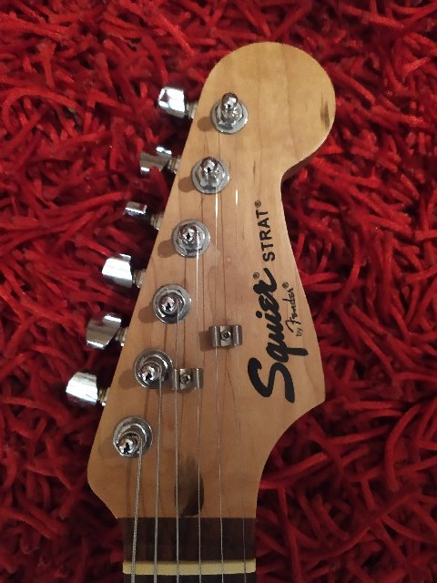 Behringer P-Bass. IMG-20200317-173836