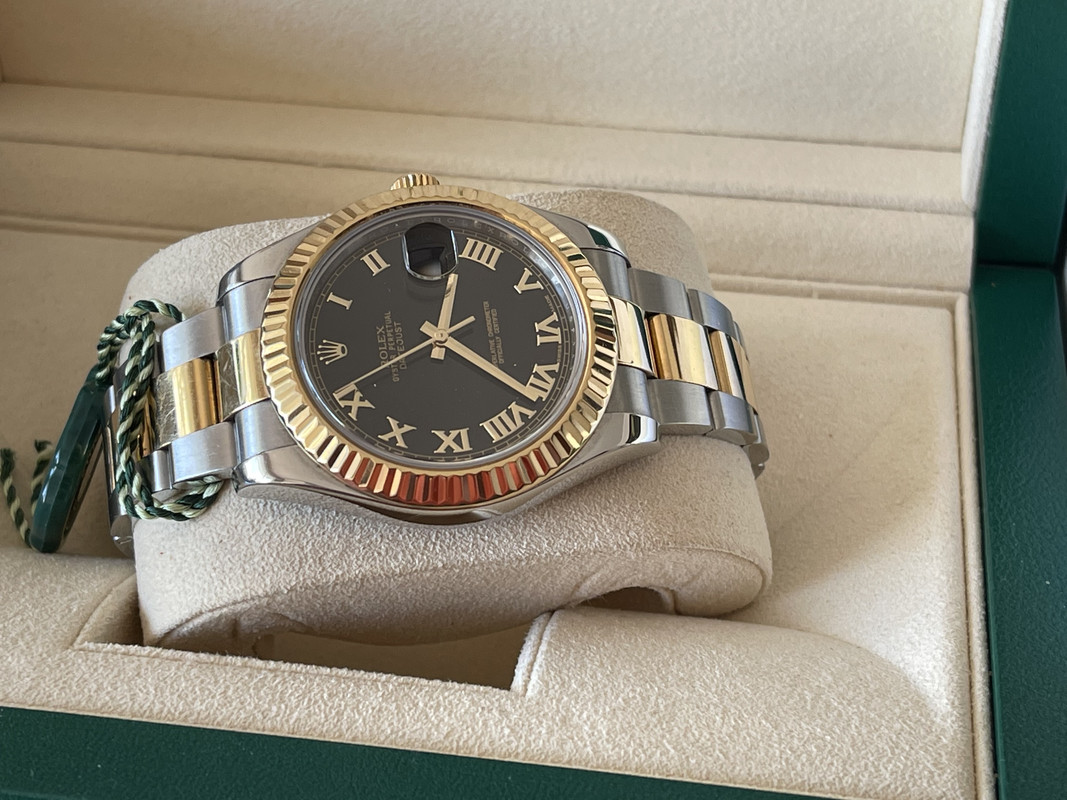 EB587EF7-F41D-4121-A44F-B8FD83FBA956