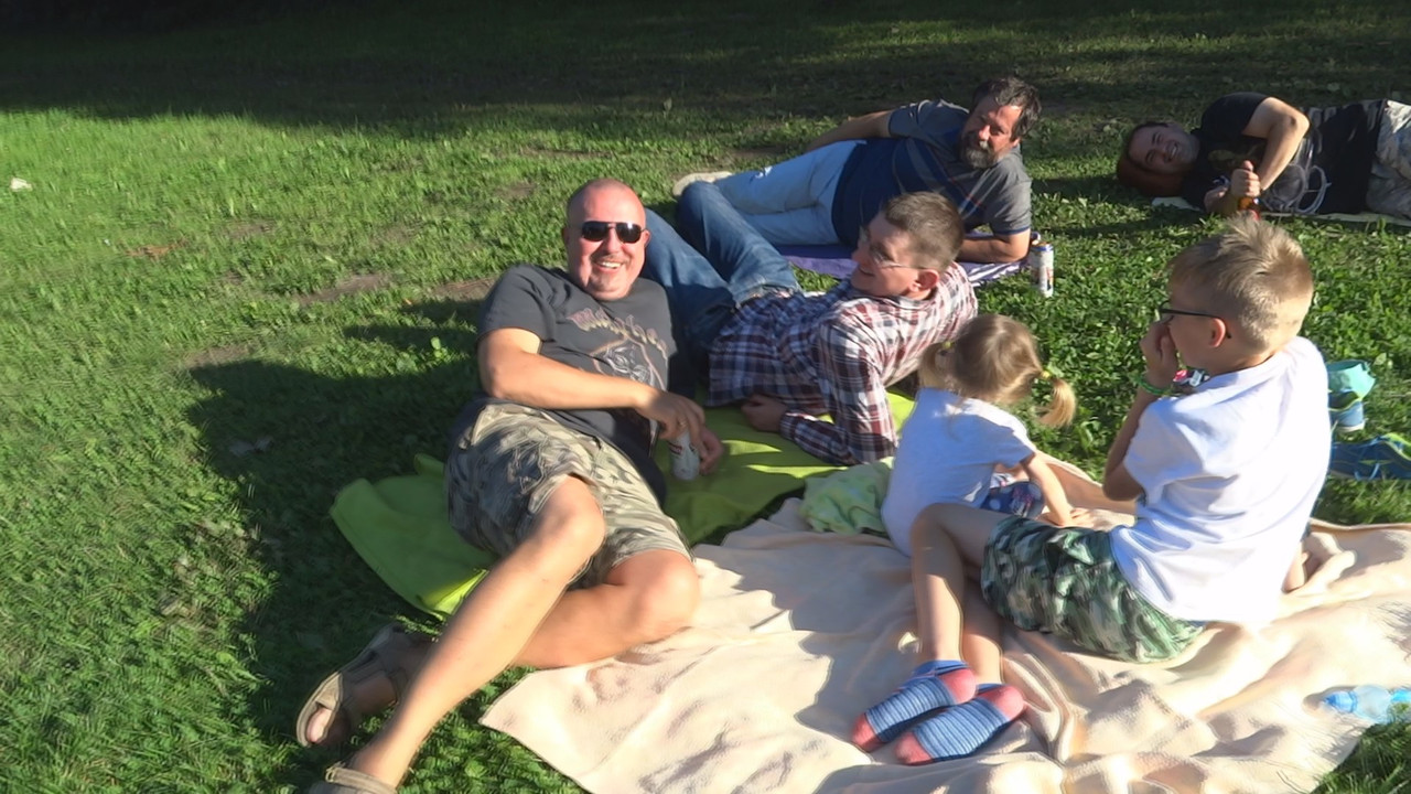 32.02 - Odpoczynek na kempingu_000058