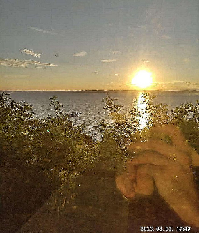 https://i.postimg.cc/6qcW04m5/balaton-naplemente-20230802.jpg