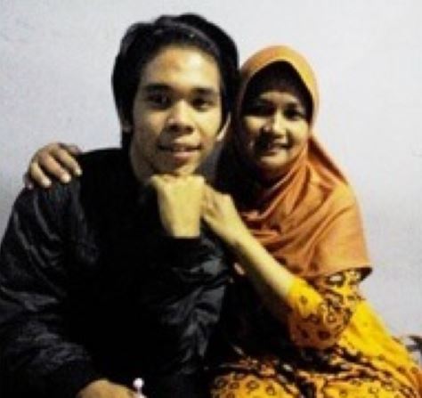 Rama, pria yang mirip Olga