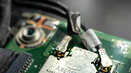 Fundamentals of SDR, Software Defined Radio -An Introduction Fundamentals of SDR, Software Defined Radio -An Introduction