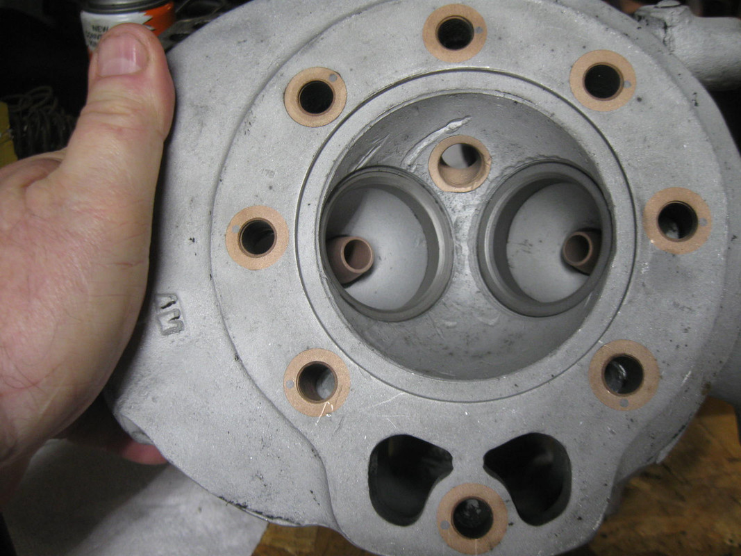 Cylinder head B34