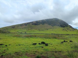 Isla de Pascua - Chile - Blogs de Chile - Vaihu-Ahu Akahanga-Rano Raraku-Ahu Tongariki-Te Pito Kura-Ahu Nau Nau-Anakena (9)