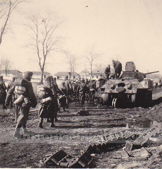 Т-34_112-2-42_009 (1)