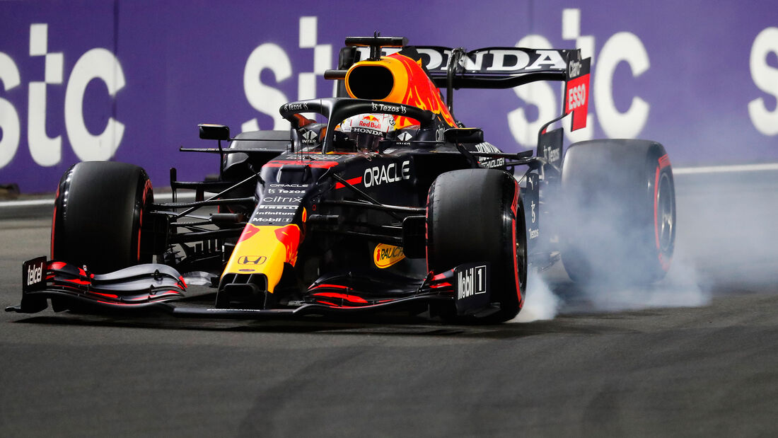 Max-Verstappen-Red-Bull-GP-Saudi-Arabien-Jeddah-Qualifikation-Samstag-4-12-2021-169Gallery-8ec9c6ba-
