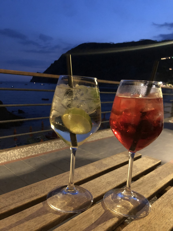 F8349365-02BD-4969-BEDD-CAD82B35A44A