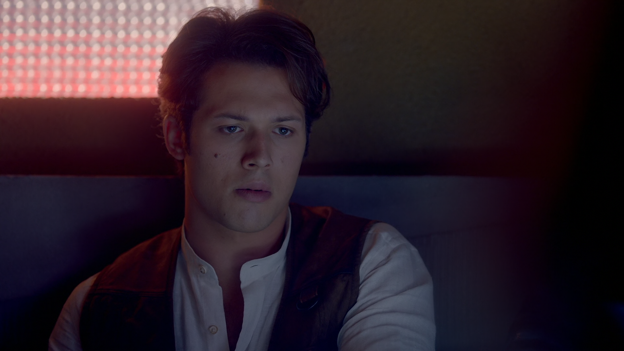 Legacies.S03E15.A.New.Hope.1080p.10bit.AMZN.WEB-DL.DDP5.1.HEVC-Vyndros.mkv_snapshot_12.21_[2021.06.2