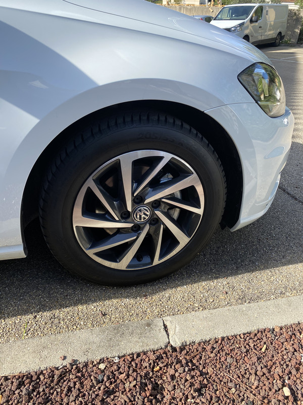 0B4FF270-352F-4A16-A76B-706513922338