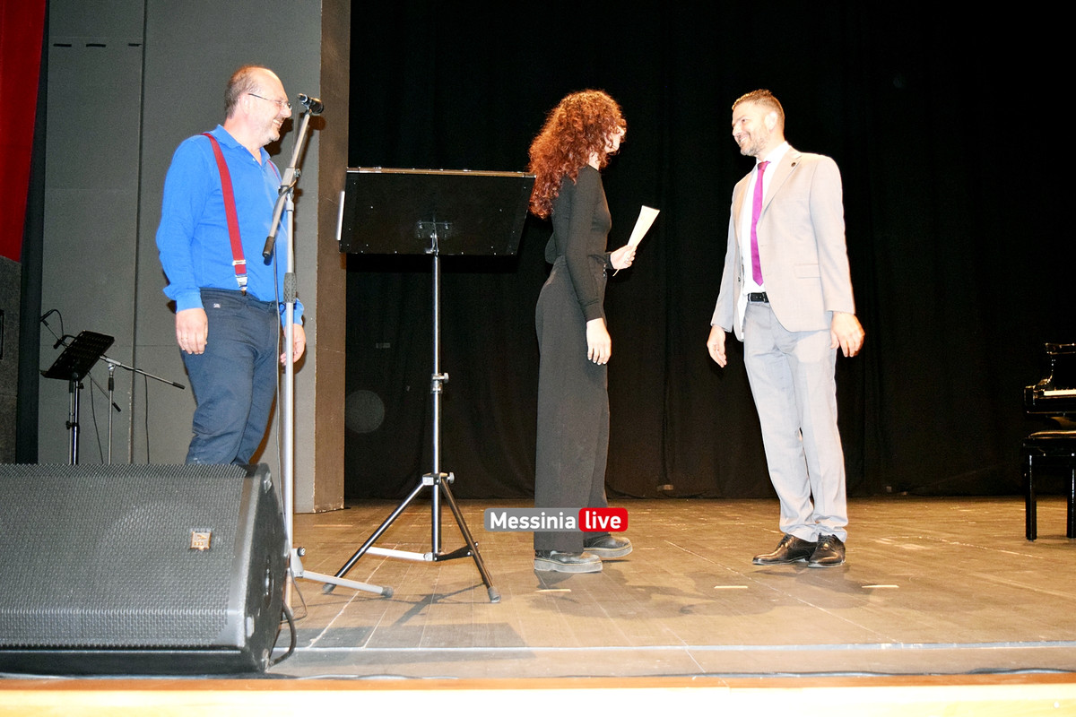 ΥΠΟΤΡΟΦΙΕΣ ΔΗΜ ΩΔΕΙΟΥDSC_0739