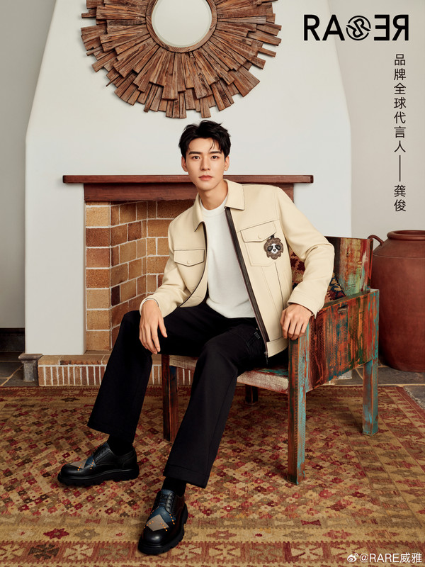 007VoLgzgy1hh8sx9yw5cj33sd51she3