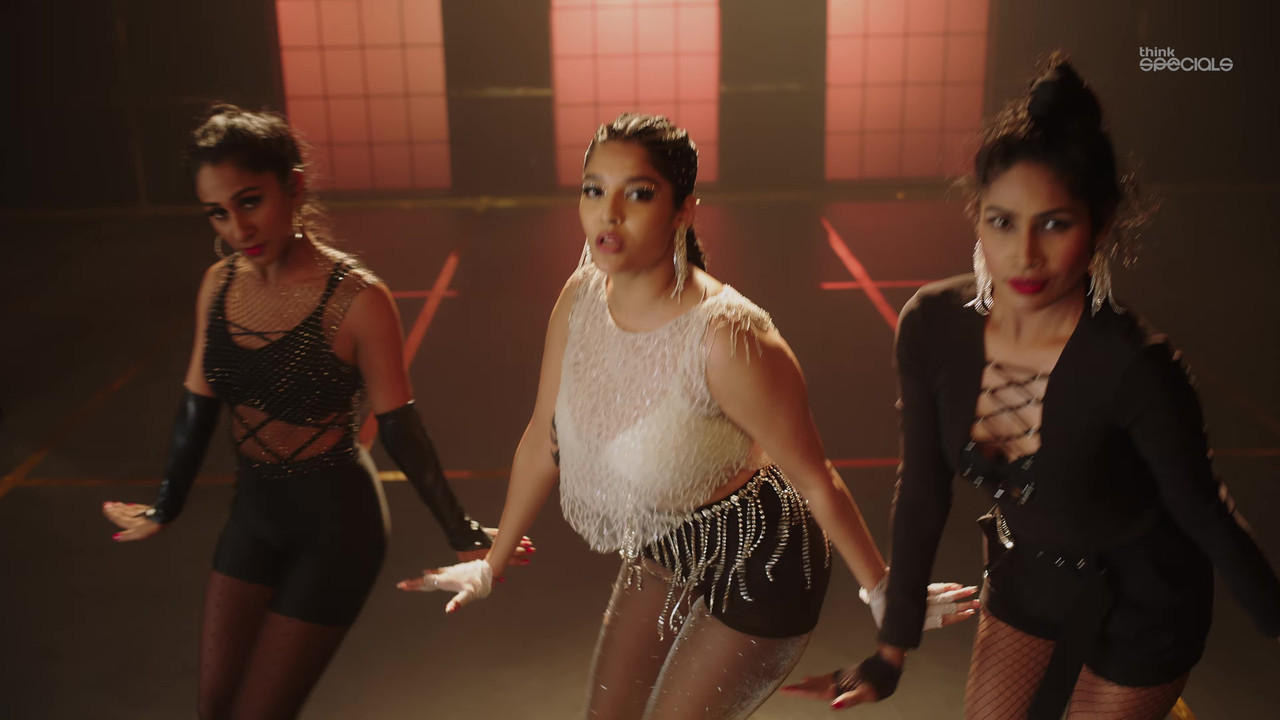 vlcsnap-2022-05-26-22h53m00s512