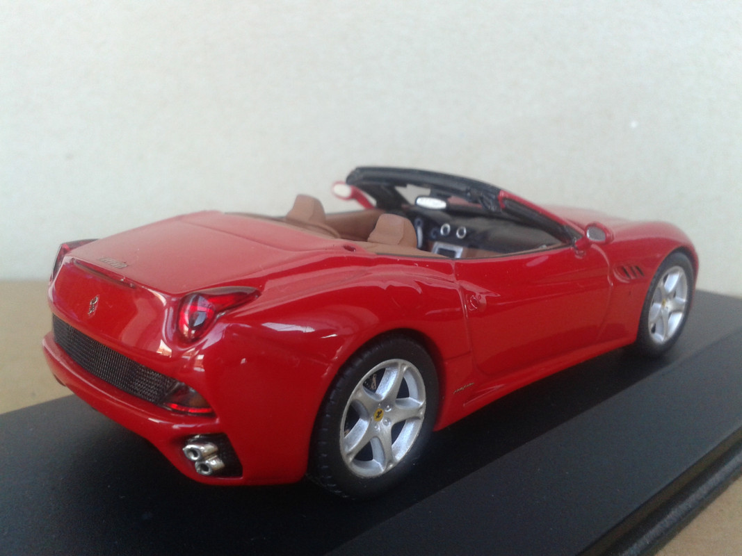 2009 Ferrari California (Hot Wheels Elite) (11)