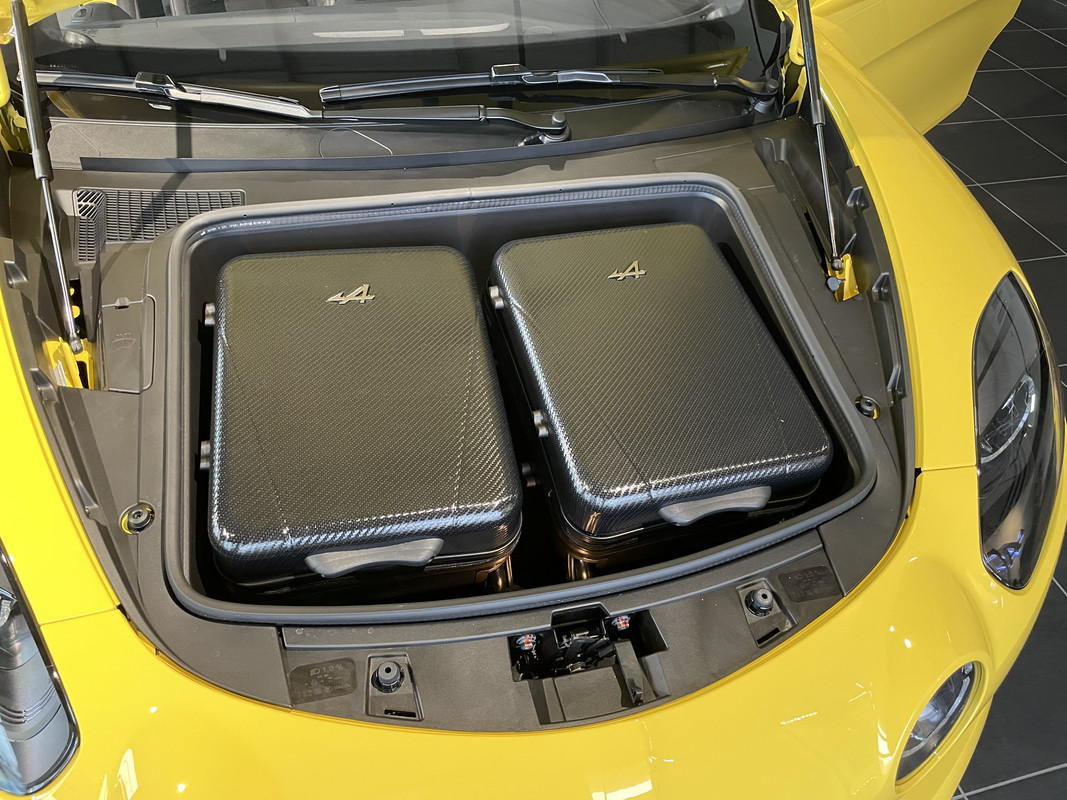 566705D3-FCFF-4E47-9A67-2896277EF14D