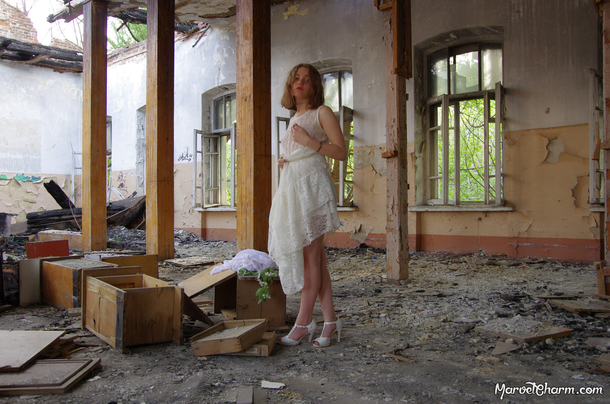 MarvelCharm_Nicolette-Ruins-044