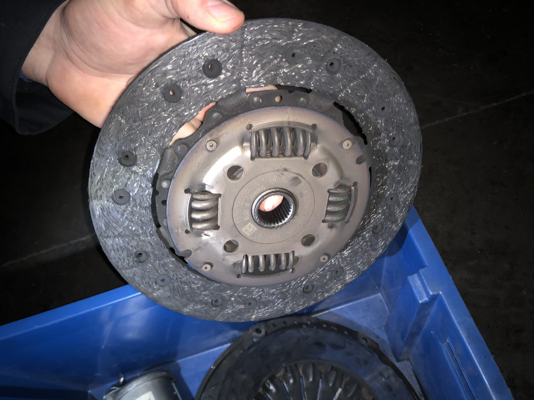 D5DF5D75-A3AE-4C90-B355-3FEC04BE8755