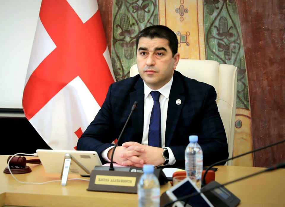 დღეს ქართული ლარი ღირსეულად უმკლავდება ყველა გამოწვევას და წარმოადგენს მართლაც საამაყო მემკვიდრეობას - პაპუაშვილი
