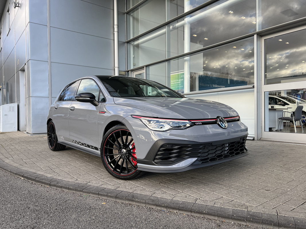 10786234-D5F3-4409-8B06-F99522BD38CD