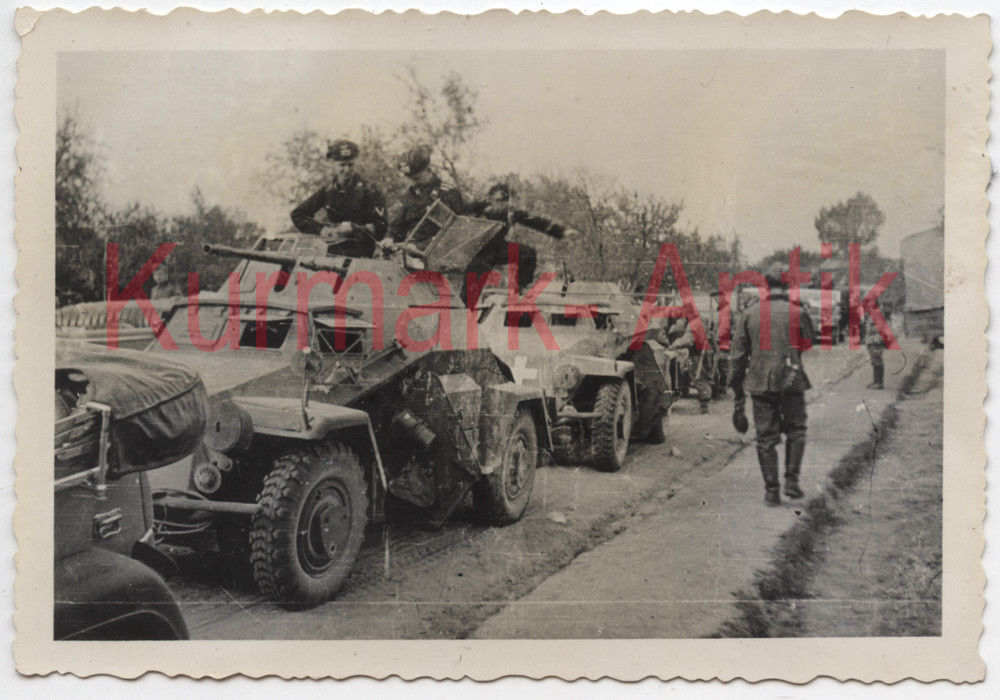 Foto Wehrmacht Panzer Abw.Abt.20 Polen Feldzug Kolonne Spähwagen