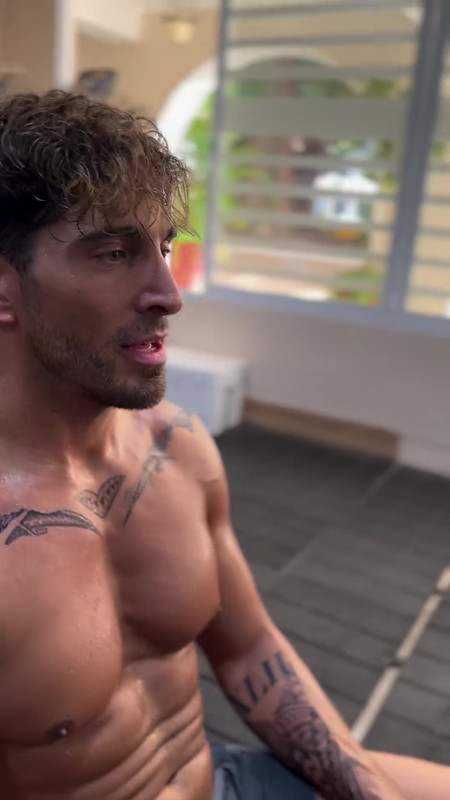 vlcsnap-2024-04-27-20h58m25s515