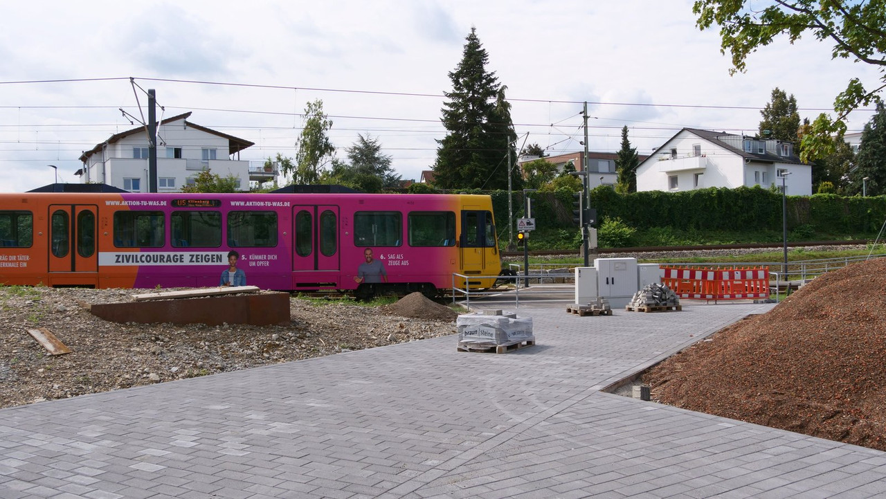 [Bild: 230825-115214-1b.jpg]